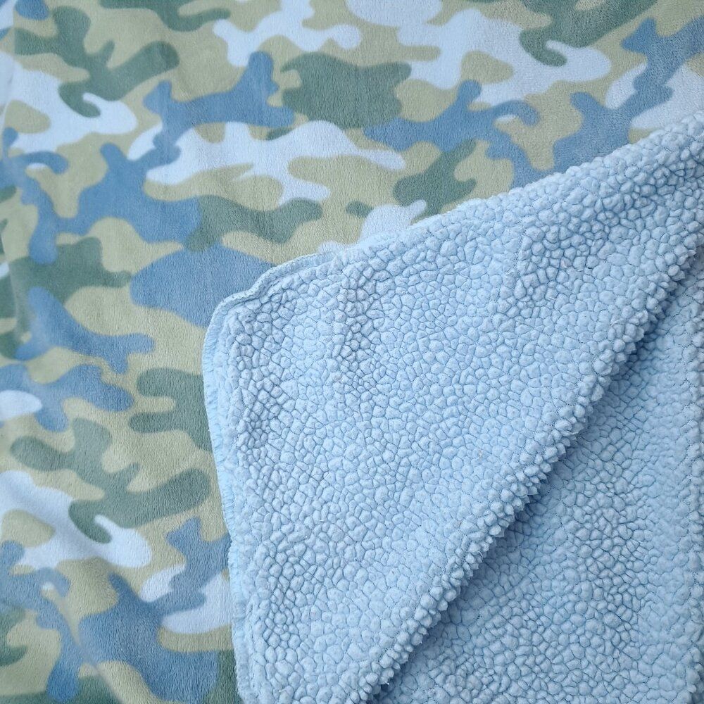 Chick Pea Baby Blanket Camo Camouflage Blue green Sherpa Plush camoflauge‎